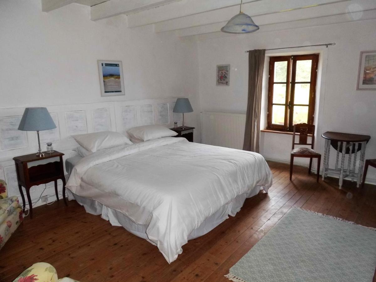La Bicyclette Bleue Bed & Breakfast Montpinchon Екстериор снимка