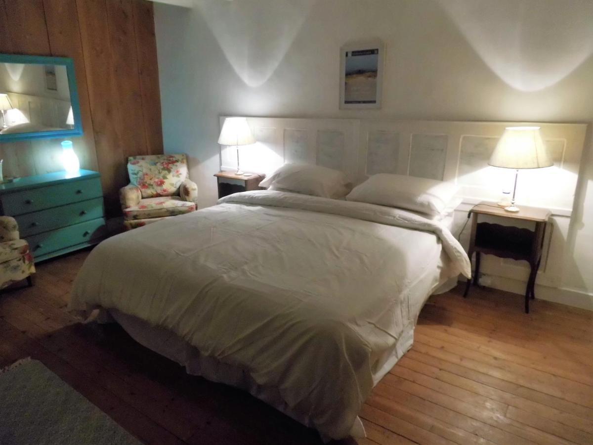 La Bicyclette Bleue Bed & Breakfast Montpinchon Екстериор снимка
