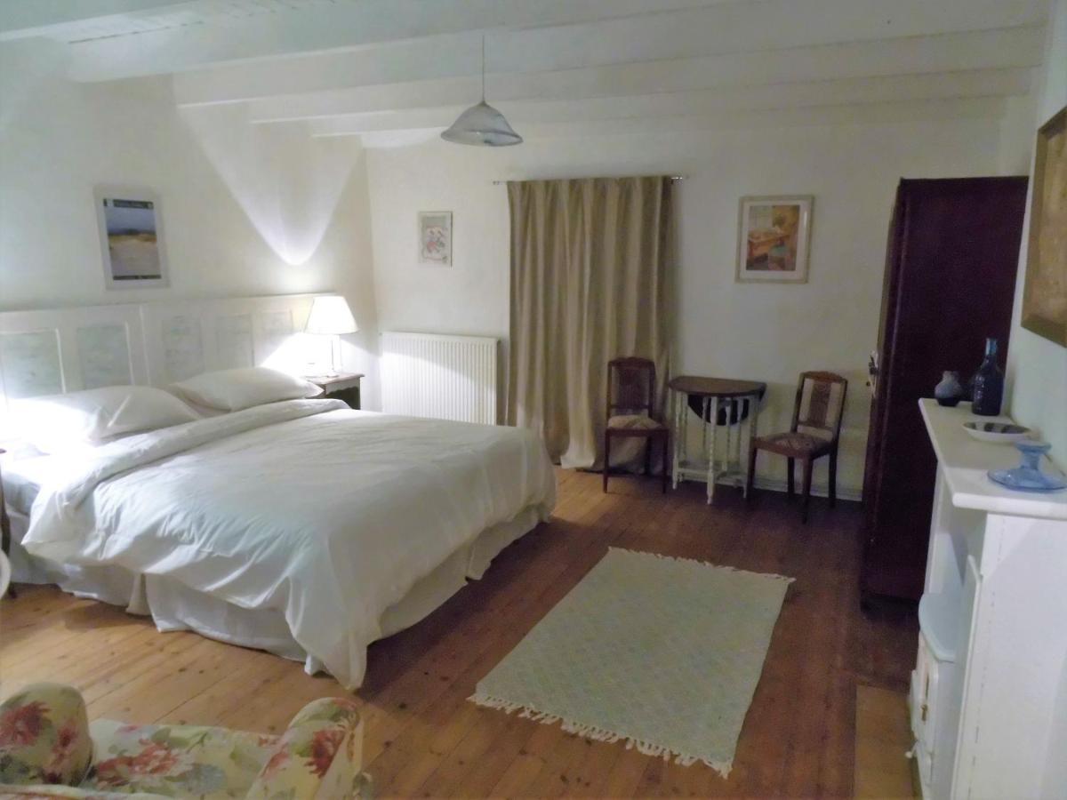 La Bicyclette Bleue Bed & Breakfast Montpinchon Екстериор снимка
