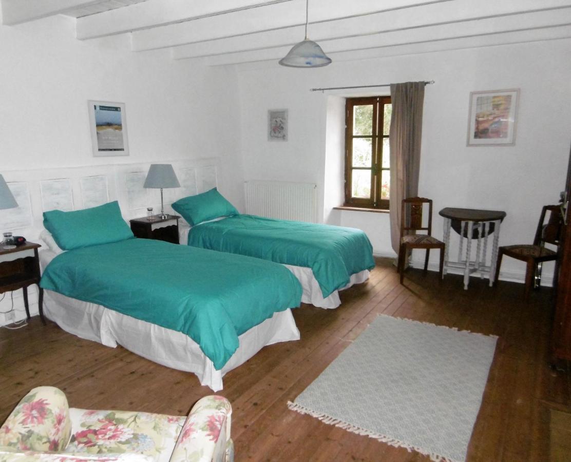 La Bicyclette Bleue Bed & Breakfast Montpinchon Екстериор снимка