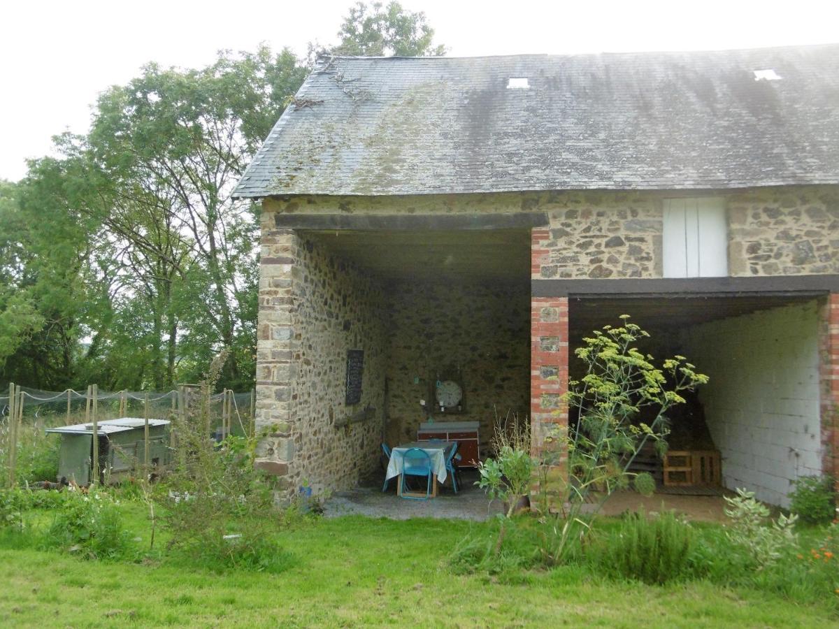 La Bicyclette Bleue Bed & Breakfast Montpinchon Екстериор снимка