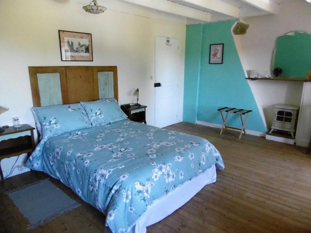 La Bicyclette Bleue Bed & Breakfast Montpinchon Екстериор снимка