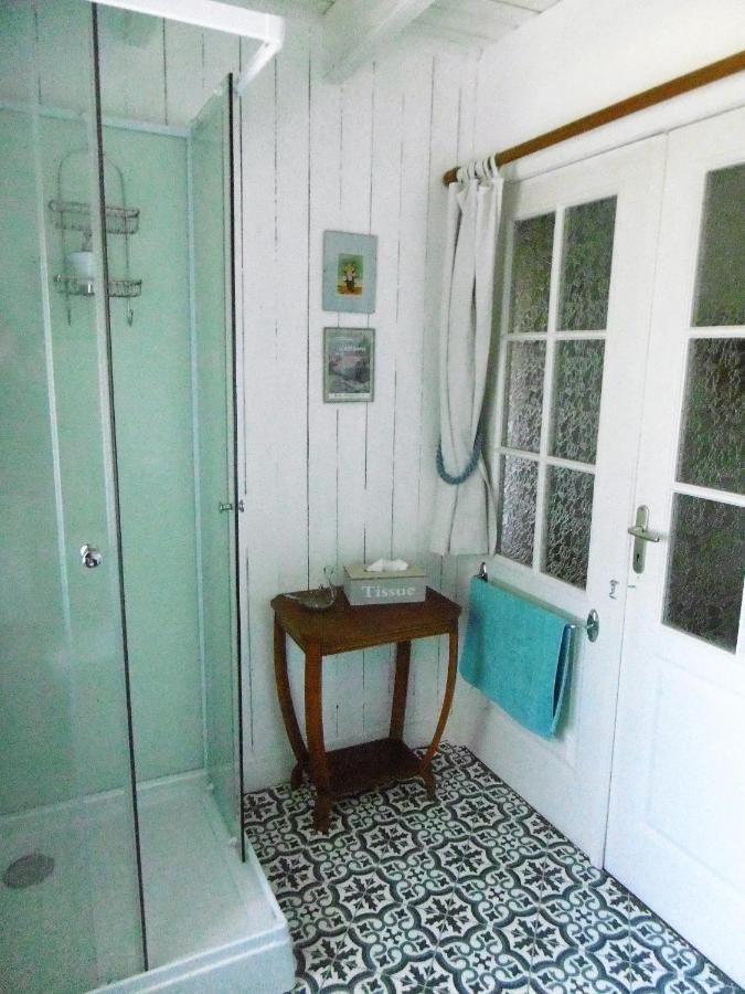 La Bicyclette Bleue Bed & Breakfast Montpinchon Екстериор снимка